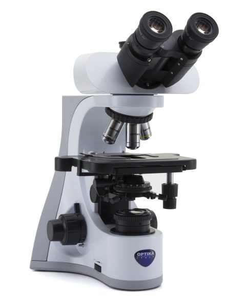 Microscop in camp intunecat B-510DK
